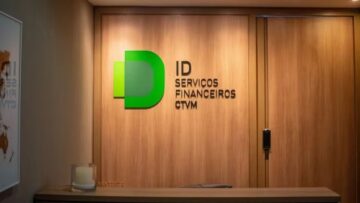 Rodrigo Balassiano explica como o tempo define a dinâmica dos FIDCs.