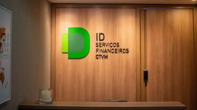 Rodrigo Balassiano explica como o tempo define a dinâmica dos FIDCs.